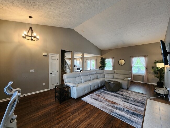 Building Photo - 118 Harvard Loop