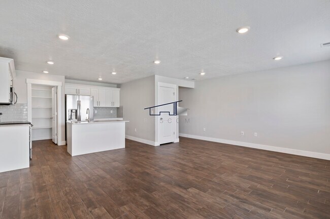 Foto del edificio - 6471 S Aspen Ln