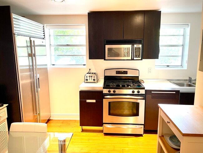 cocina - 4812 Pine Tree Dr