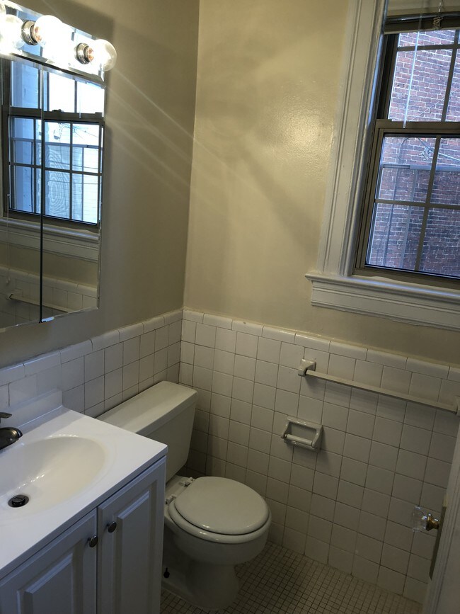 The Oxford Apartments Apartments Washington, DC