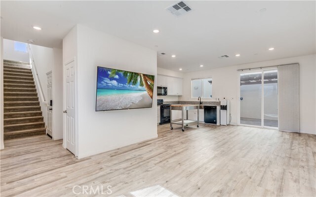 Building Photo - 24512 Channel Ct