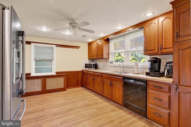Foto del edificio - 1217 Caln Meetinghouse Rd