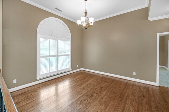 Building Photo - 12696 Alpine Cir