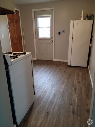 Building Photo - 2316 Rockwell St