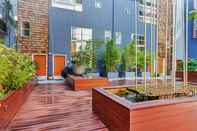 Building Photo - 175 Bluxome St