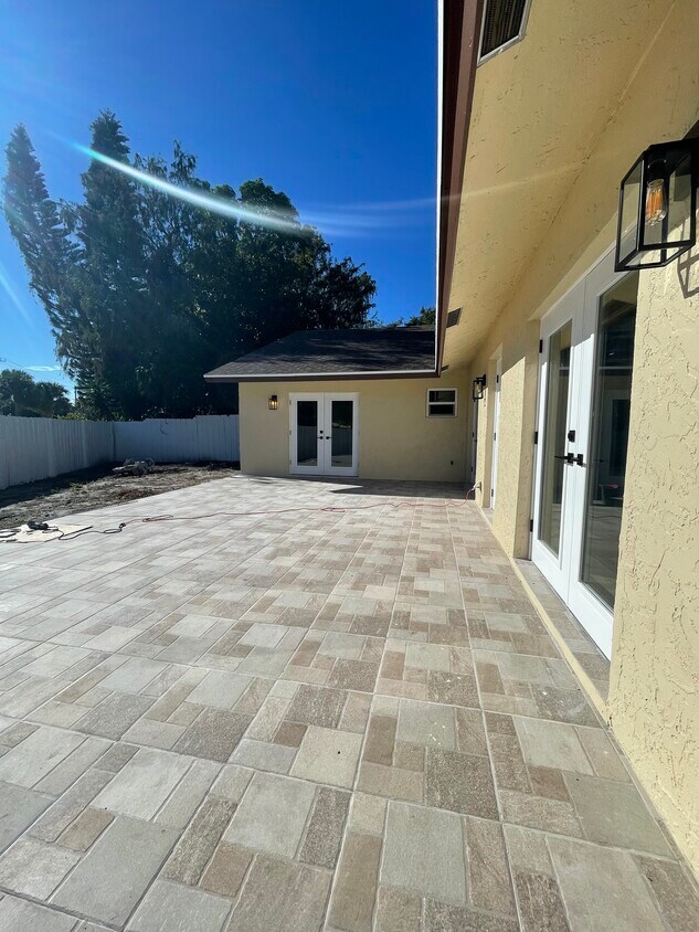 1672 Hawthorne Pl, Wellington, FL 33414 Townhome Rentals in