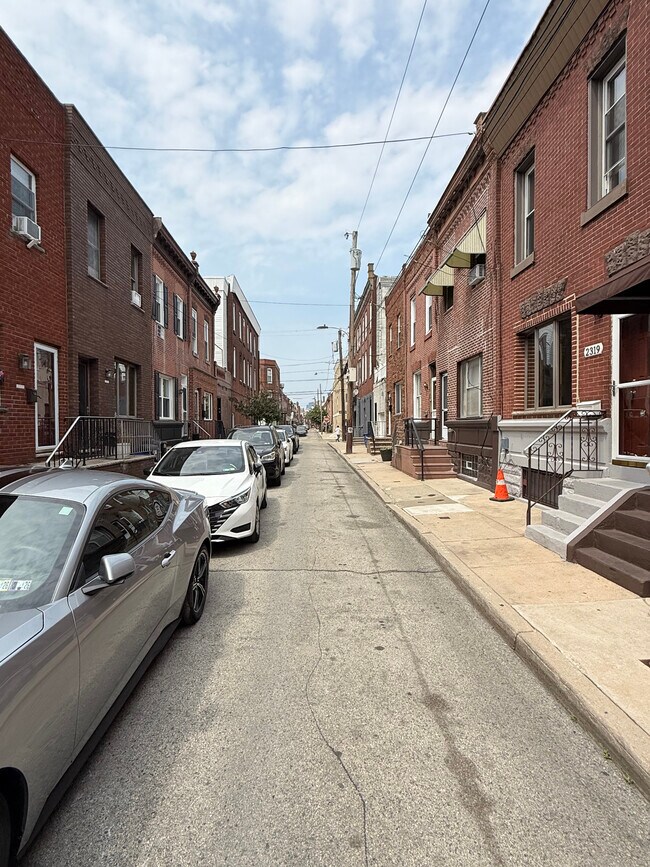 Foto del edificio - 2323 S Carlisle St