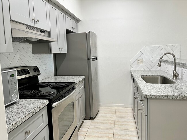 Foto del edificio - 2626 Holly Hall St