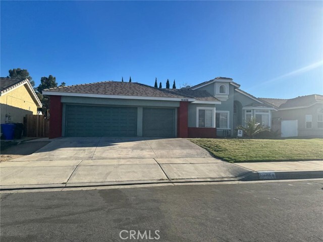 Primary Photo - 14405 Del Amo Dr