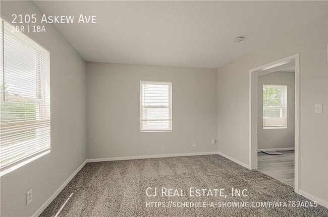 Building Photo - 2105 Askew Ave