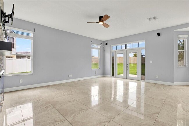 Building Photo - 544 Lake Cypress Cir