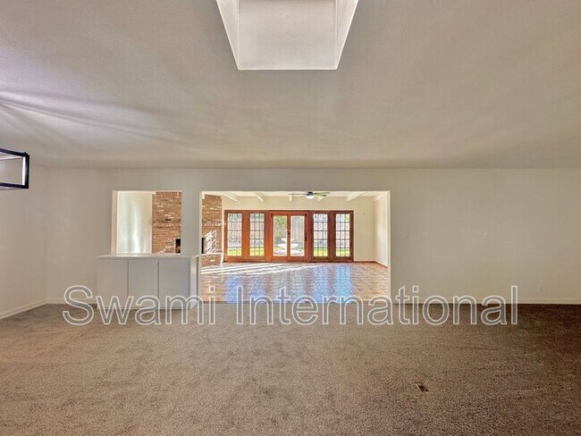 Foto del edificio - 1820 Avenida Estudiante