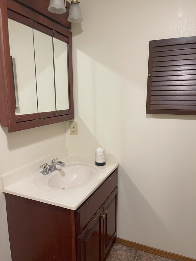 Foto del edificio - 1513 Northbrook Dr