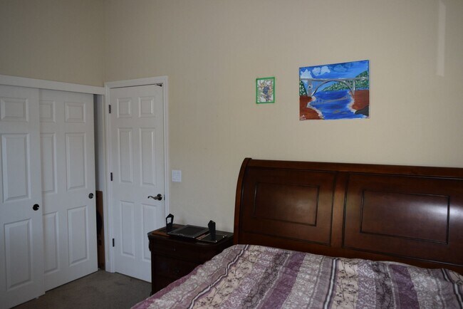 Building Photo - Gorgeous Newer 4 Bedroom in Highly sought after Riata Empire Ranch Community!