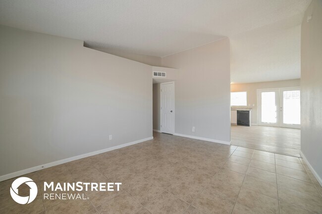 Building Photo - 6528 W Pima St