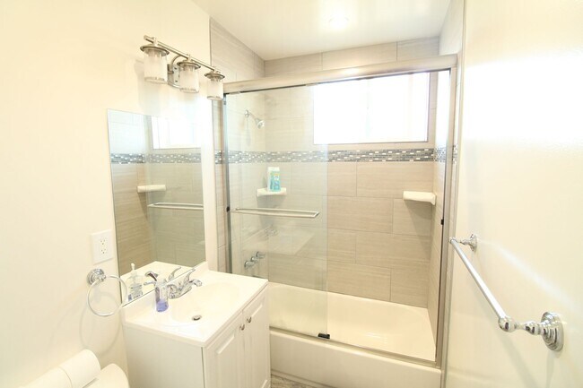 Foto del interior - 12759 Matteson Ave