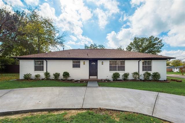 Building Photo - 8584 Stults Rd