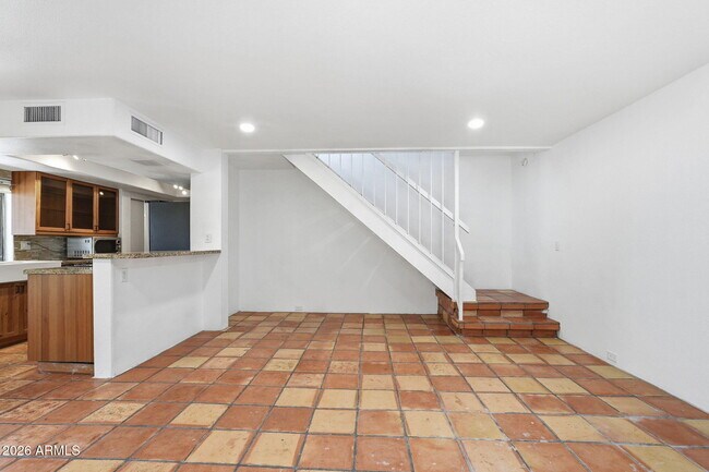 Foto del edificio - 8825 S 48th St