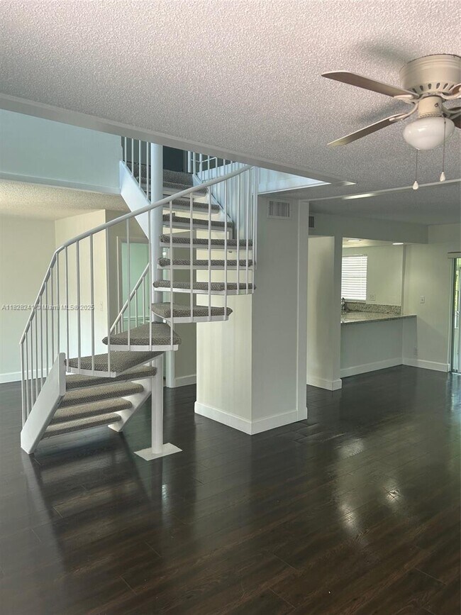 Foto del edificio - 3641 NW 95th Terrace