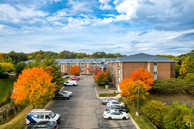 Building Photo - Palomino East