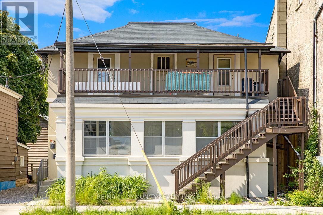 Primary Photo - 1130 King St E