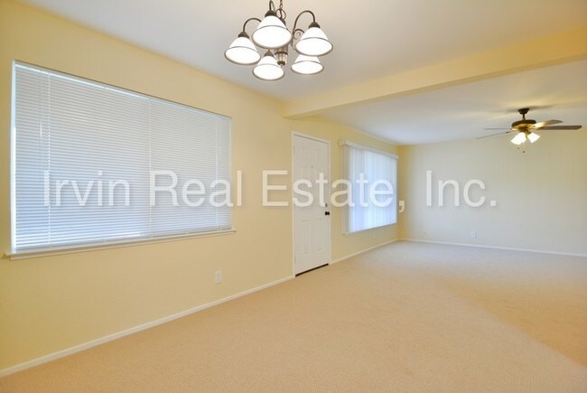 Foto del edificio - 2911 Lone Tree Way