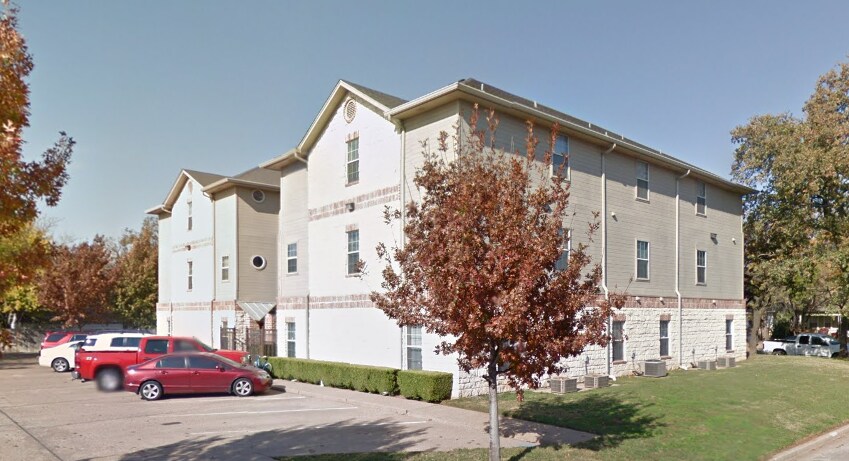 Primary Photo - 2021 S 8th St