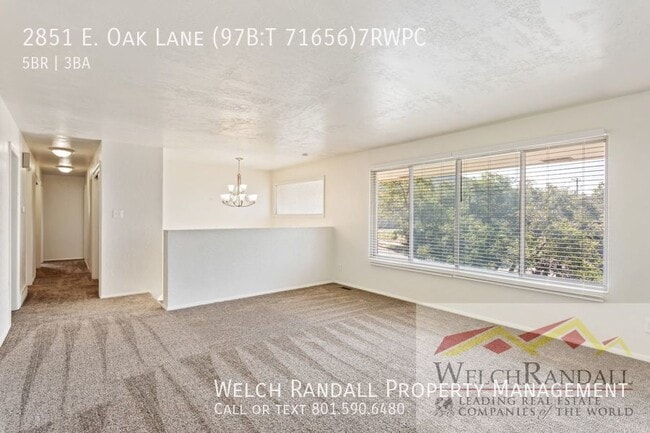 Building Photo - 2851 E Oak Ln