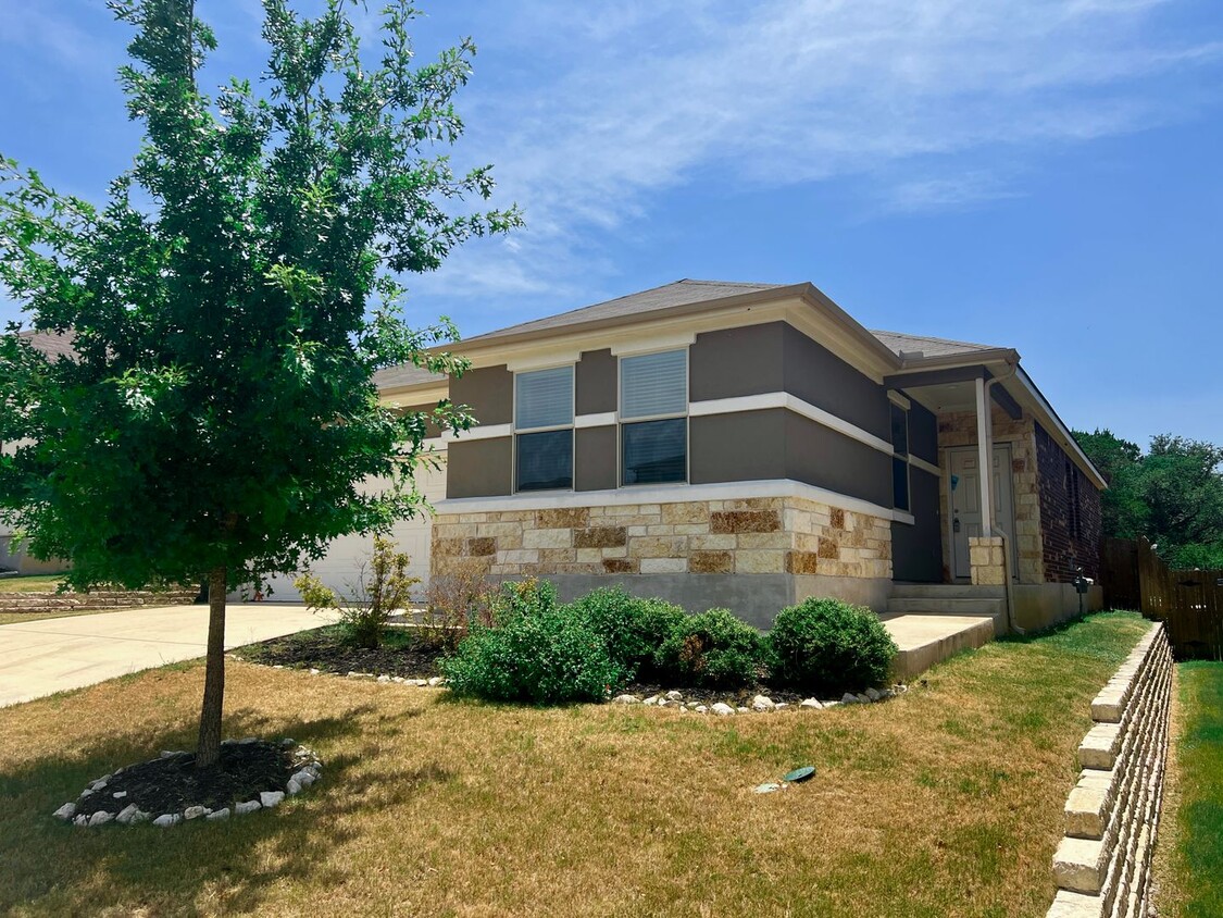 Primary Photo - 4BD 2BA house for Rent in San Marcos Tx: T...