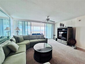 Building Photo - 25 Bluebill Ave