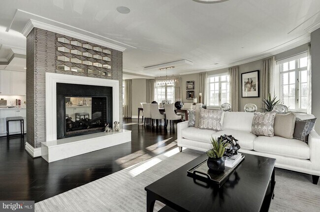 Foto del edificio - 6900 Fleetwood Rd