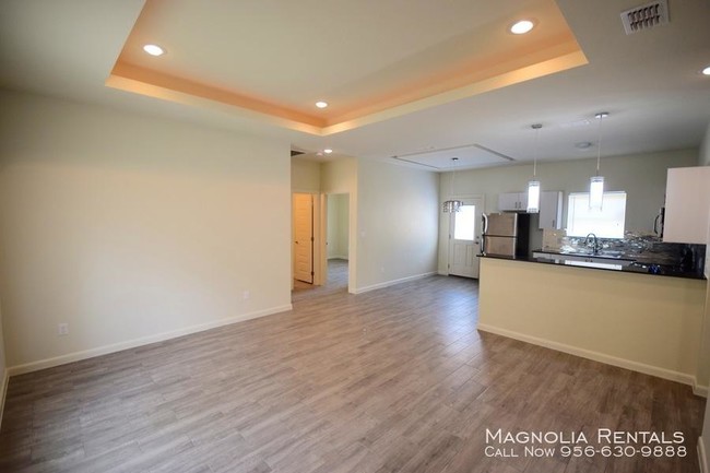 Foto del edificio - 3 bedroom in Pharr TX 78577