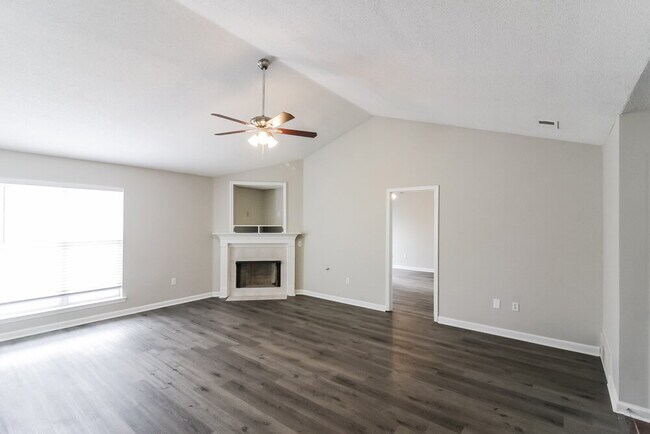 Building Photo - 6736 Quimby Dr