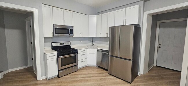 Foto del edificio - 3966 W Grand Ave