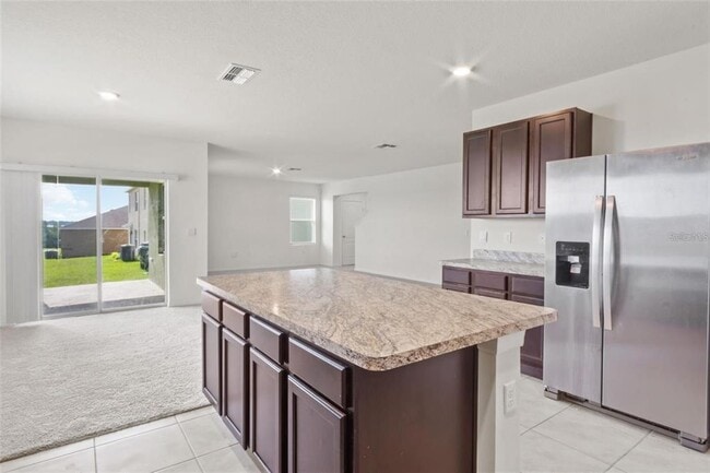 Building Photo - 213 Sofia Ln