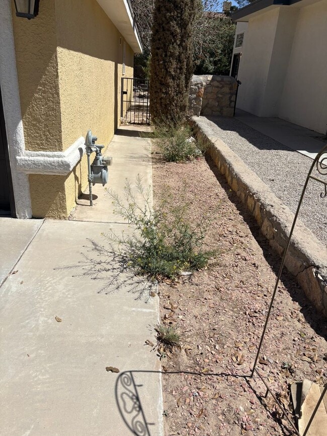 Building Photo - Home for Rent in Horizon by the Golf Course