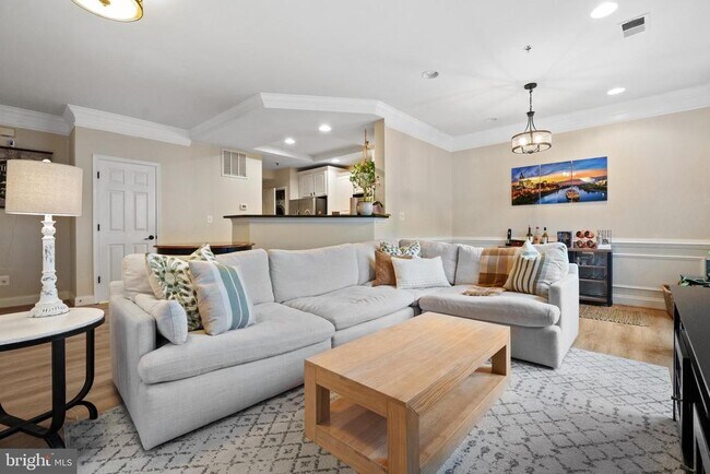 Foto del edificio - 7135 Huntley Creek Pl