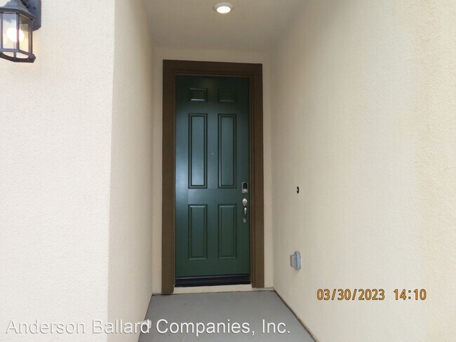 Foto del edificio - 4 br, 3 bath House - 32939 Fleets Road