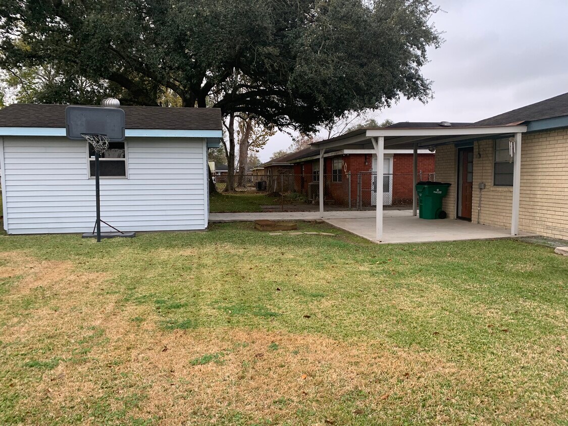 125 4 O'Clock Ln, Westwego, LA 70094 House Rental in Westwego, LA