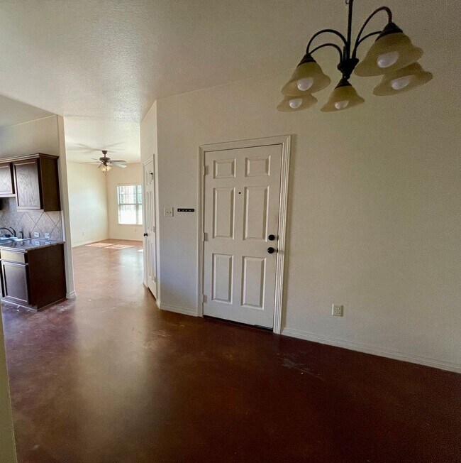 Foto del edificio - 614 Karey Drive