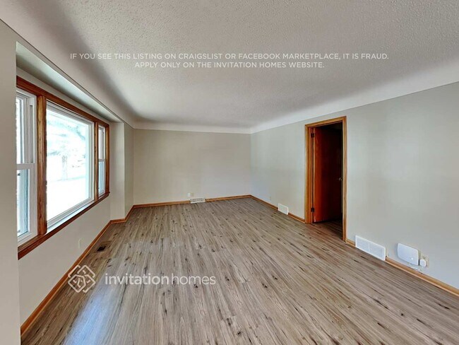 Foto del edificio - 3227 34th Ave S