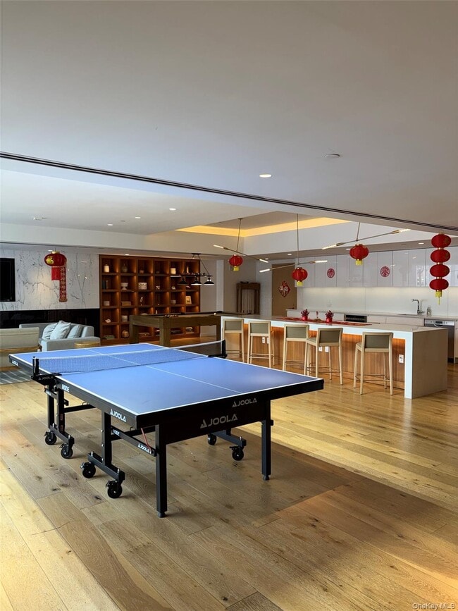 Building Photo - 138-35 39th Ave