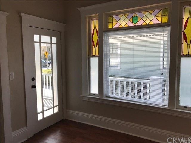 Primary Photo - 224 W Olive Ave