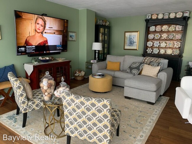 Foto del edificio - 2 br, 2 bath House - 2830 Shore Dr. #401