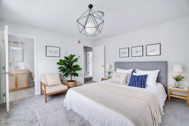 Foto del edificio - 8475 Bumble Bee Way