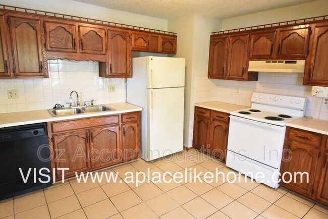 Foto del edificio - 109 SE Greystone Dr