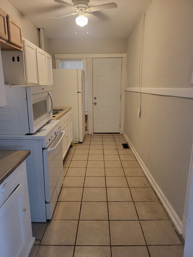 Foto del edificio - 1810 E 35th St