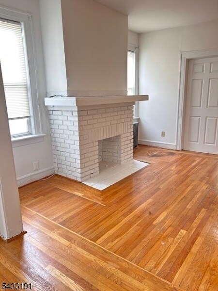 Foto del edificio - 185 Goldsmith Ave