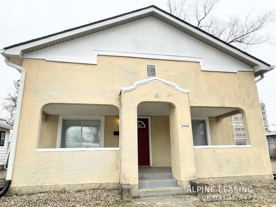 Primary Photo - NE Indy 3BR House