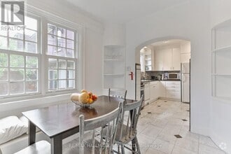 Building Photo - 321 Palmerston Blvd